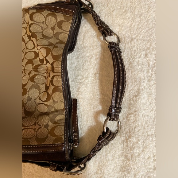 Coach signature shoulder bag - Picture 3 of 5